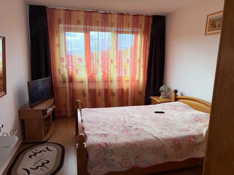 Apartament cu 2 camere decomandat în Exterior Vest