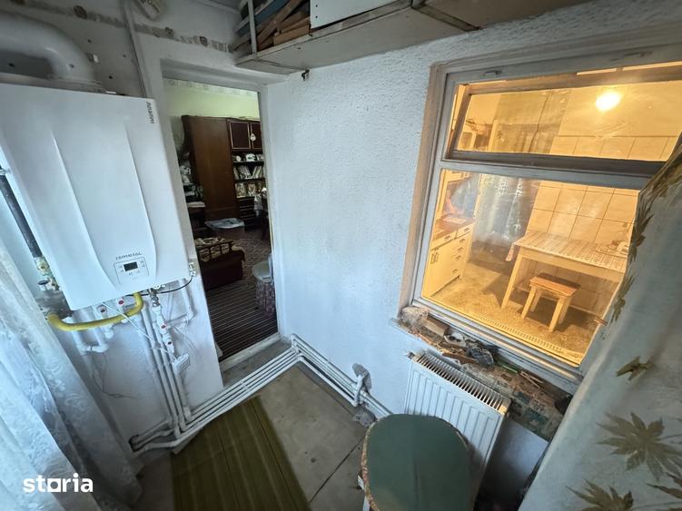 Apartament cu 3 camere decomandat în Coiciu