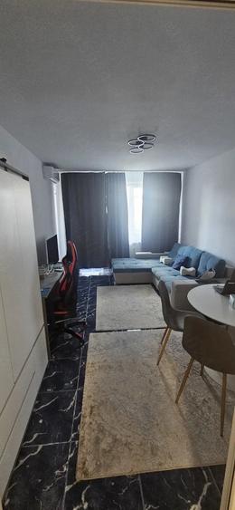 Garsonieră decomandată în Abator