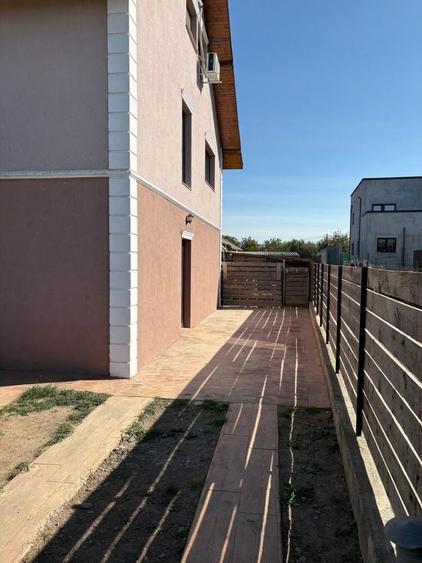 Casă cu 3 camere cu Teren 200 Mp în Vișan