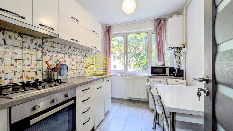 Apartament cu 2 camere decomandat, mobilat în 7 Noiembrie