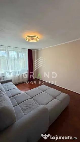Apartament cu 2 camere decomandat în Plopilor