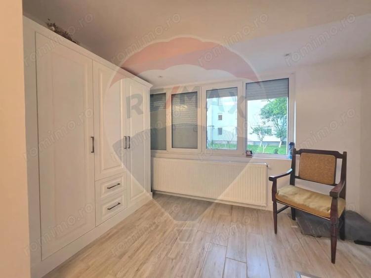 Apartament cu 3 camere decomandat în Nord