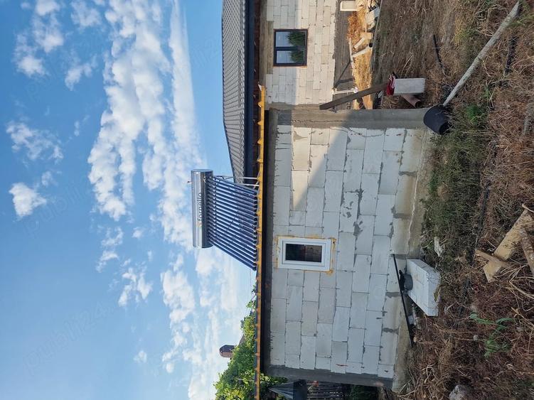 Casă cu 3 camere cu Teren 1000 Mp în Central