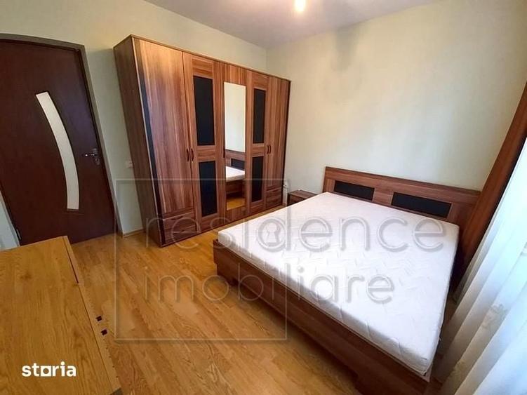 Apartament cu 3 camere semidecomandat în Europa