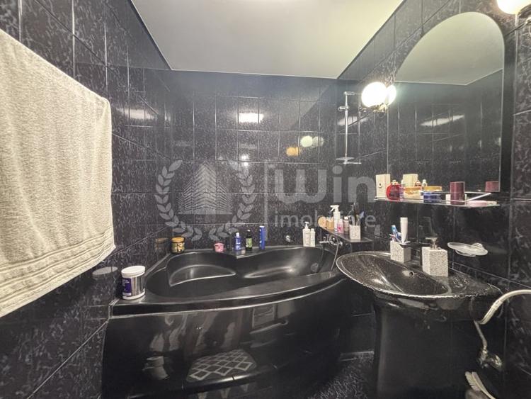 Apartament 4 camere | Decomandat | 94mp | Etaj 3/4 | Zona str. Paris - 8