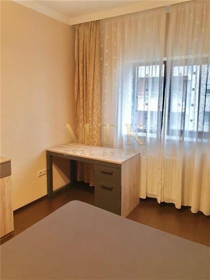 Apartament cu 4 camere decomandat, mobilat în Tei