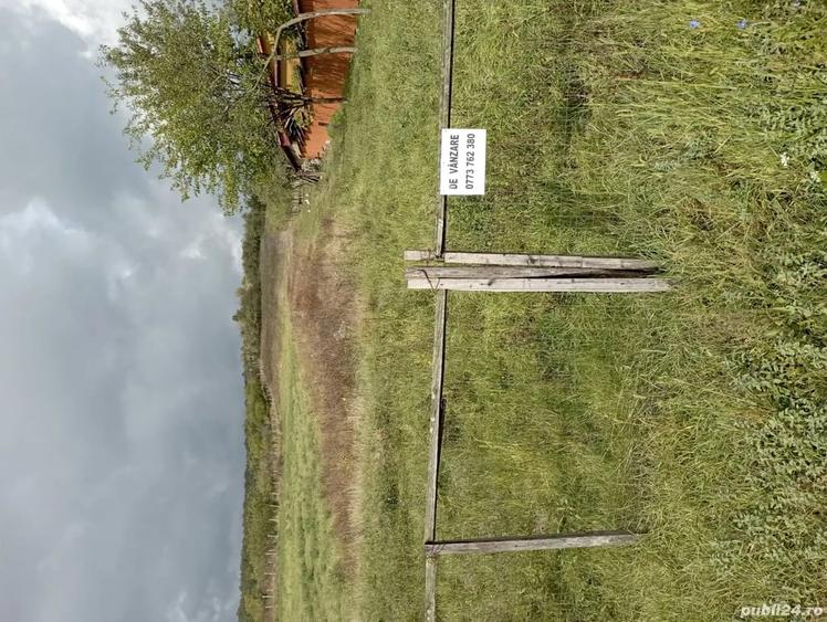 Teren de 3580 mp, în Almașu Mic