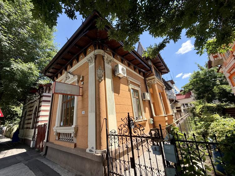 Vilă de Închiriat | Cotroceni | Lângă Opera Națională și Metrou Eroilor - 1