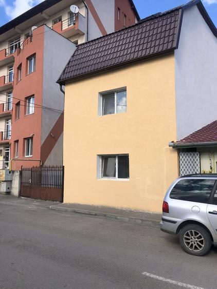 Spațiu comercial, de 400 mp, în Central