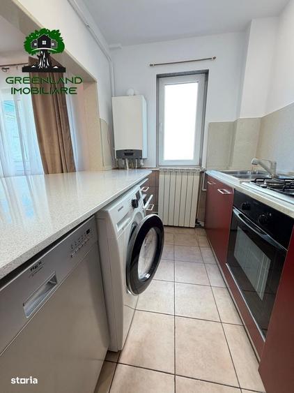 Apartament cu 4 camere în Mircea cel Bătrân
