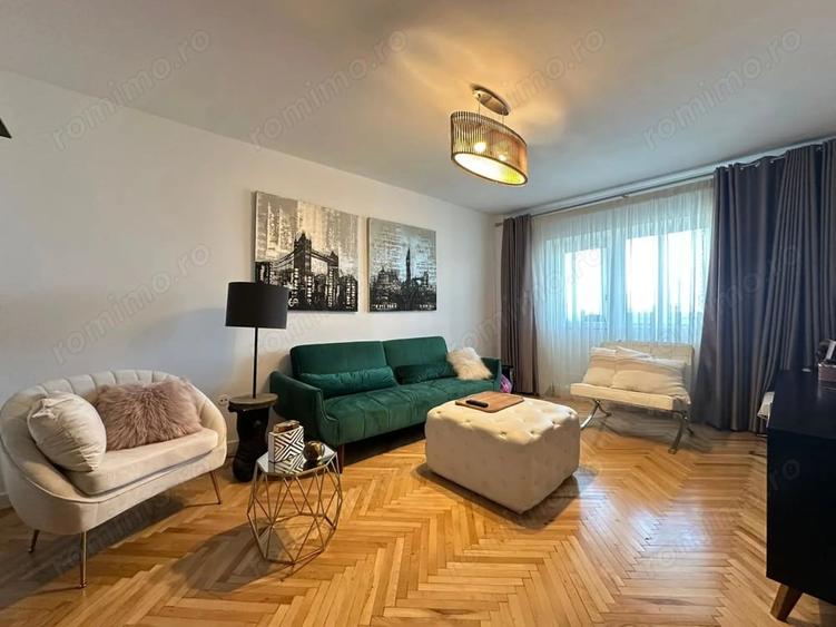 Apartament cu 2 camere decomandat în Complex Studențesc