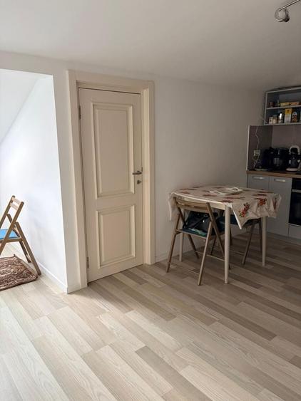 Apartament cu 3 camere decomandat, mobilat în Valea Lupului