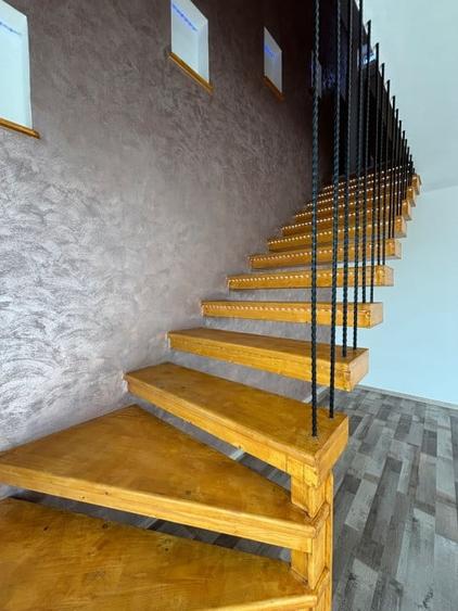 Apartament cu 3 camere nedecomandat în Șagului