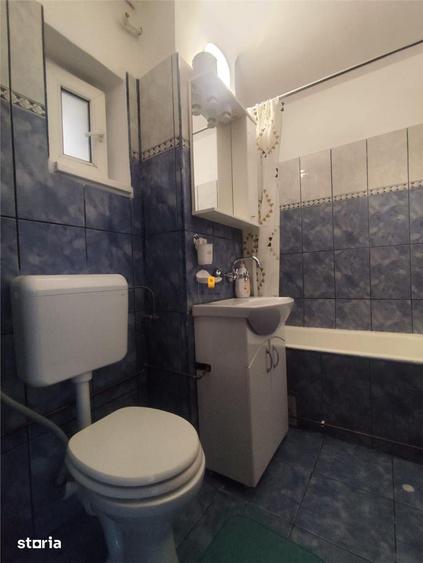Apartament cu 2 camere decomandat în Malu Roșu