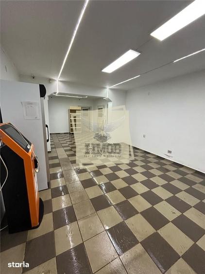 Spațiu comercial, de 54 mp, în Șelimbăr