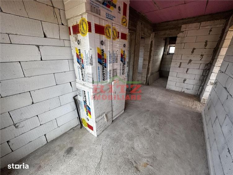 Casă cu 3 camere cu Teren 700 Mp în Central