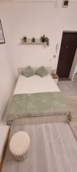 Garsonieră semidecomandată în Central