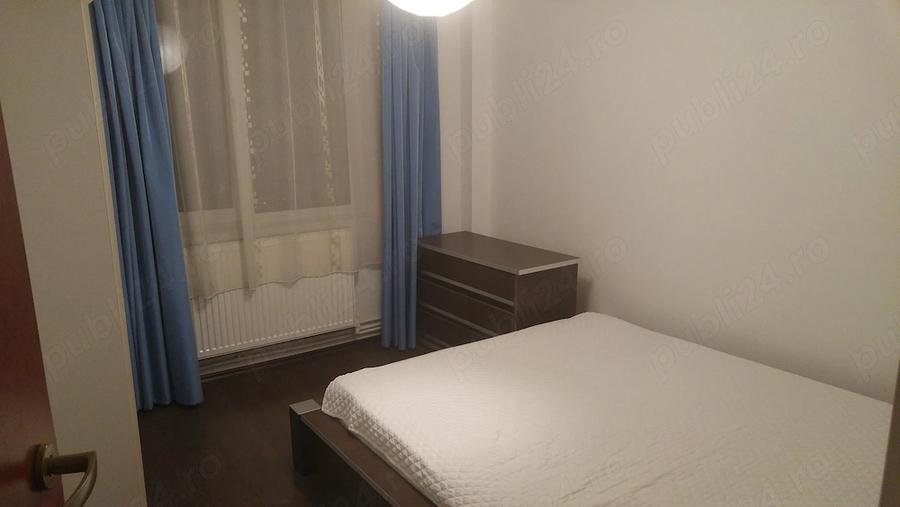Apartament cu 3 camere decomandat în Vitan
