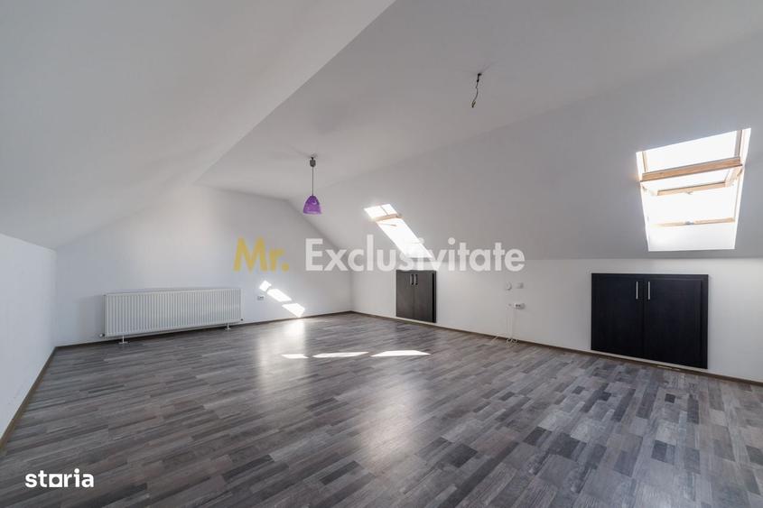 Casă cu 4 camere în Ștefănești