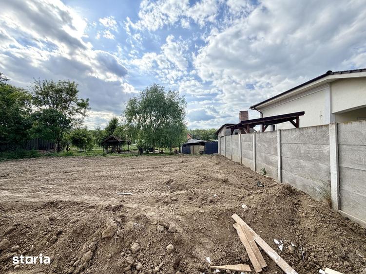 Casă cu 4 camere cu Teren 315 Mp în Ghiroda