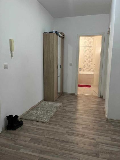 Apartament cu 2 camere decomandat în Avantgarden