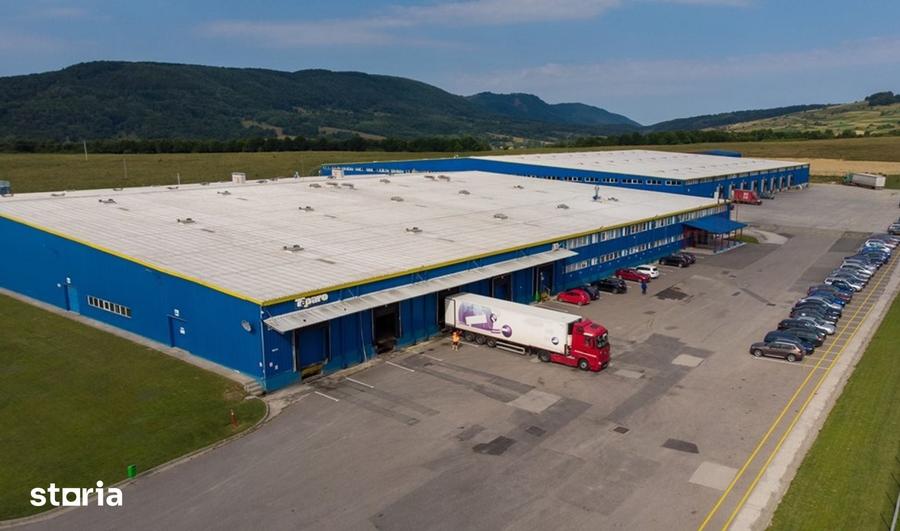 Spațiu comercial, de 27,859 mp, în Central