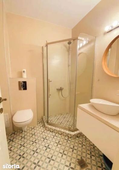 Apartament cu 2 camere, mobilat în Faleza Nord