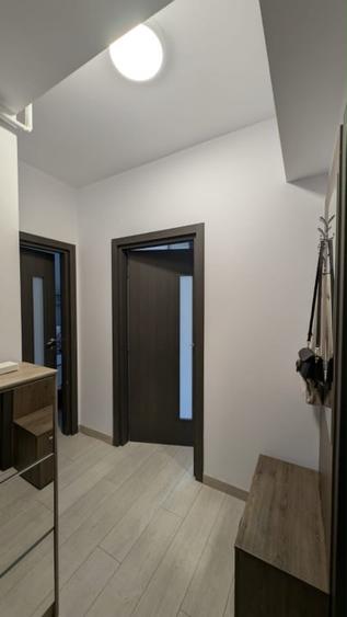 Apartament cu 2 camere semidecomandat, mobilat în Nicolina