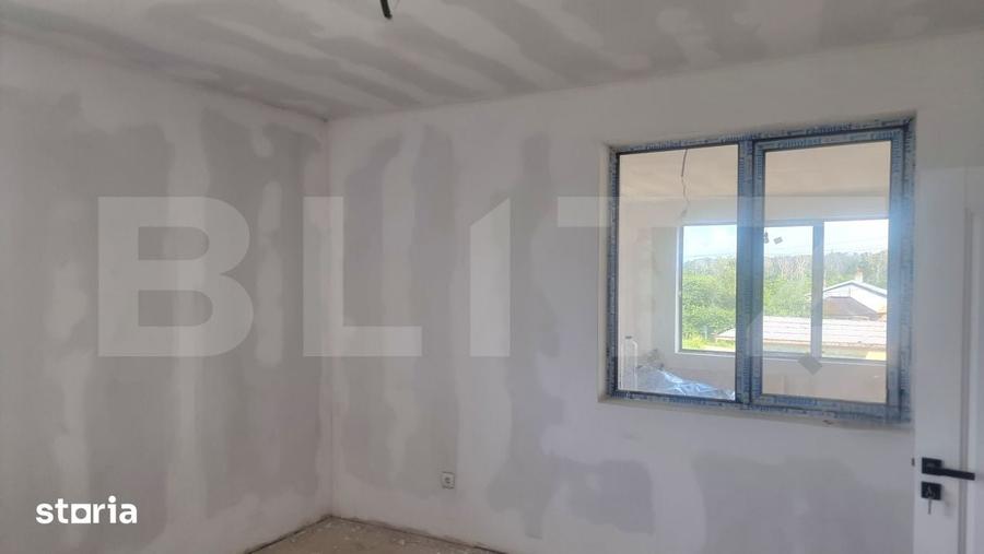 Casă cu 6 camere cu Teren 2700 Mp în Mărășești