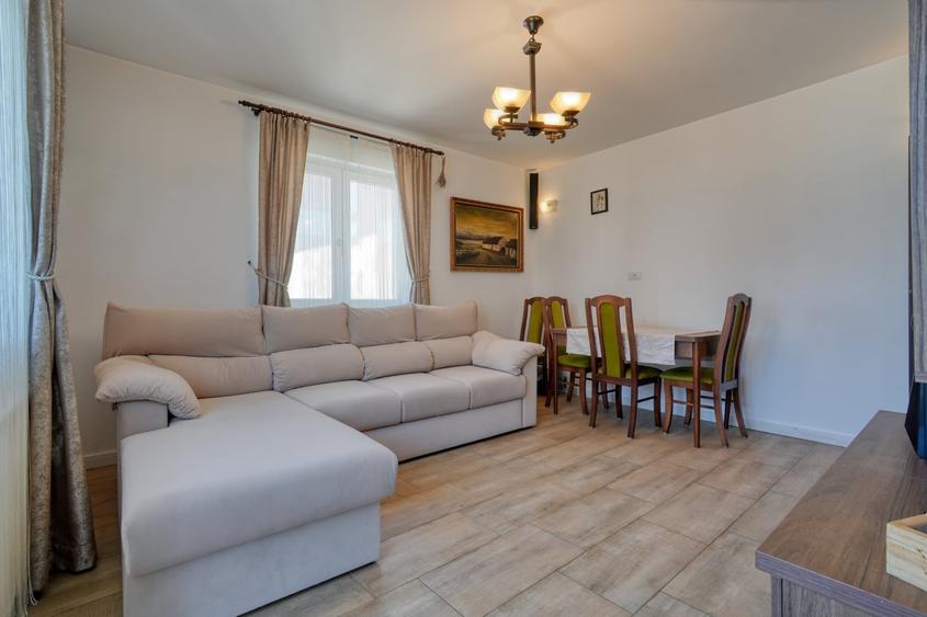 Apartament cu 4 camere decomandat, mobilat în Tractorul