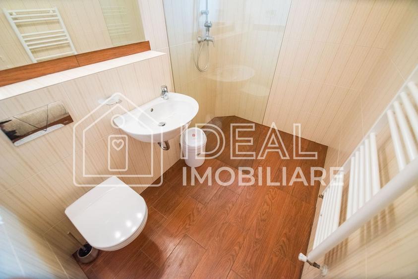 Apartament cu 4 camere decomandat, mobilat în Calea Dumbrăvii