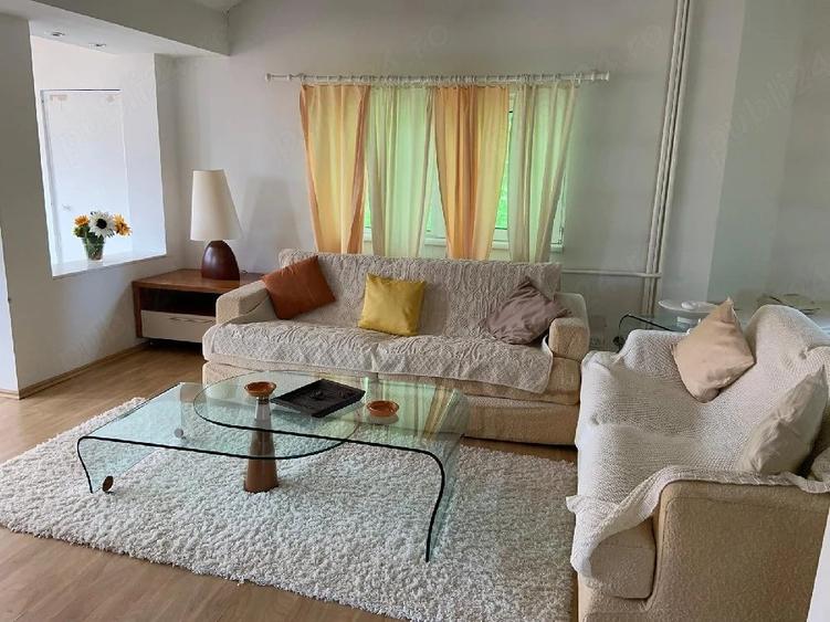 Apartament cu 2 camere semidecomandat în Gara de Nord