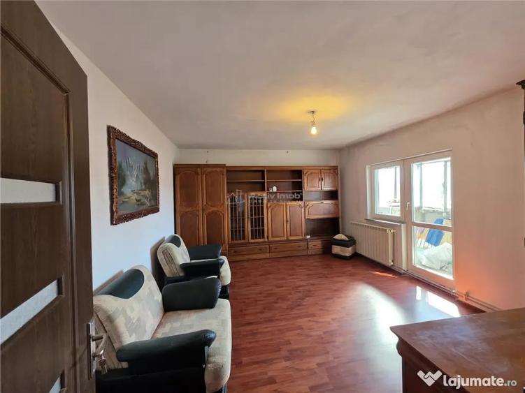 Apartament cu 2 camere decomandat în Sebastian