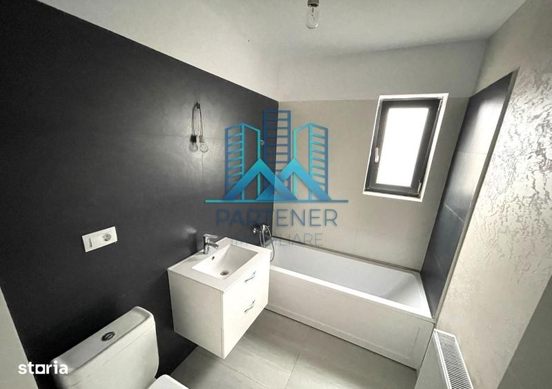 Apartament cu 2 camere decomandat în Rediu