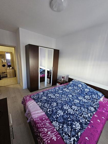 Apartament cu 2 camere decomandat în Exterior Vest