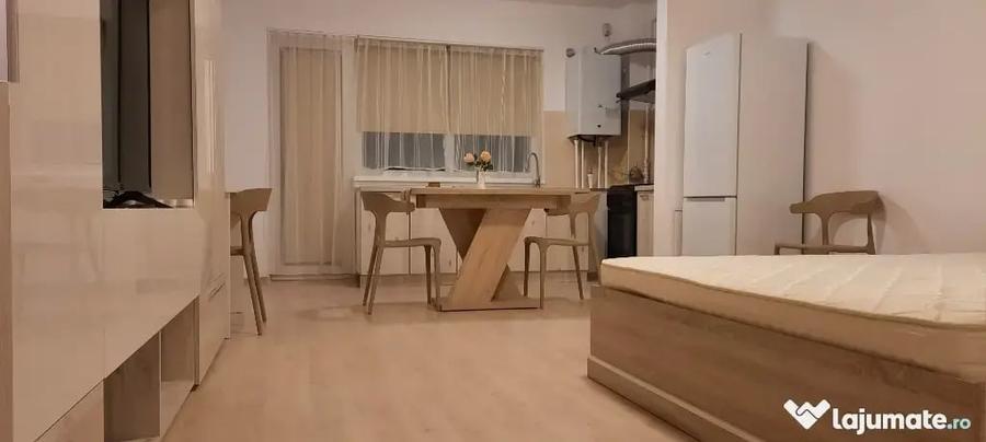 Garsonieră decomandată în Sânpetru