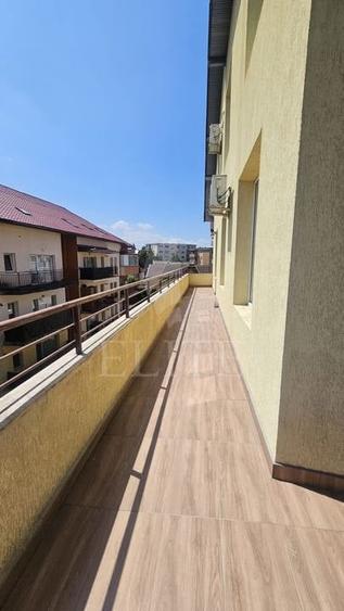 Apartament cu 4 camere semidecomandat, mobilat în Zorilor