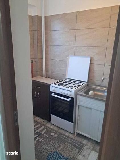 Garsonieră în Titan
