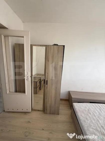 Apartament cu 2 camere decomandat în Ady
