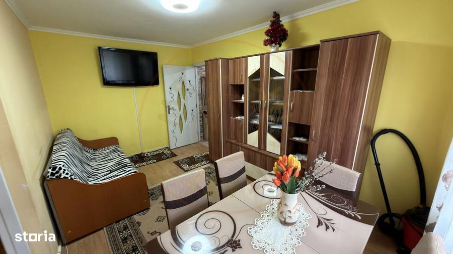 Apartament cu 2 camere semidecomandat în Central