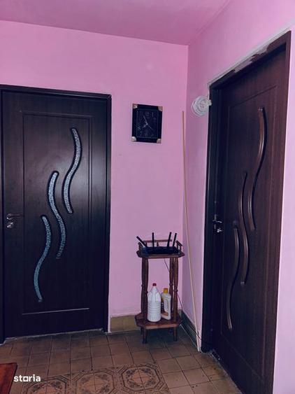 Apartament cu 3 camere în Aurel Vlaicu