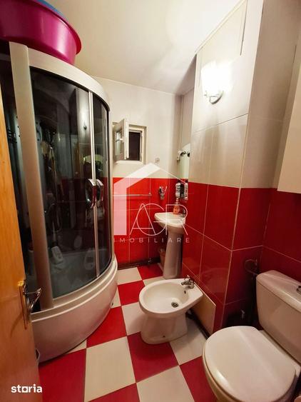 Apartament cu 3 camere decomandat în Mihai Bravu