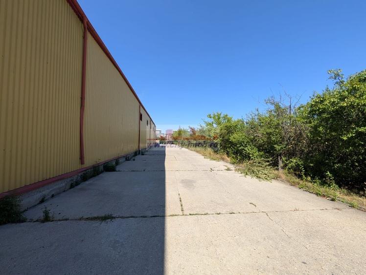 Teren Construcții intravilan de 10000 mp, în Vest