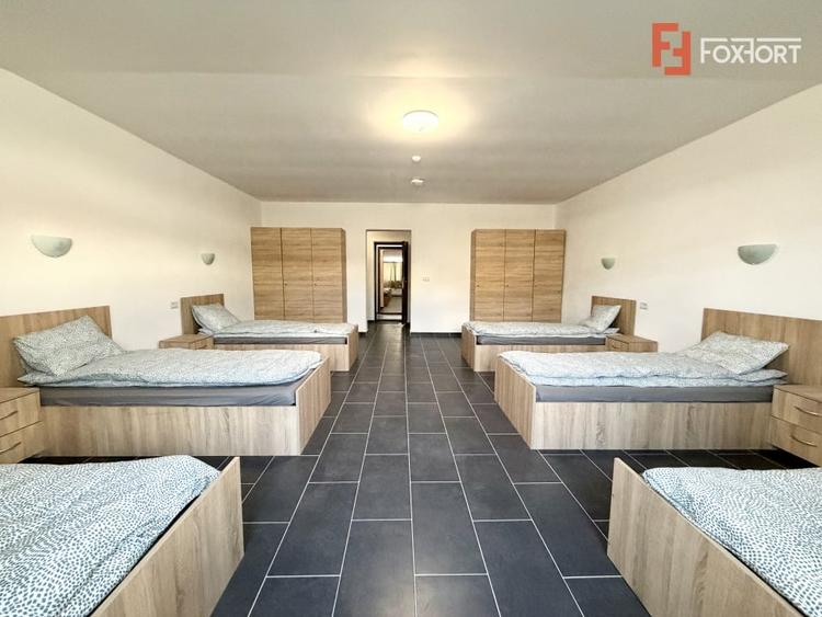 Hotel/Pensiune, de 1,050 mp, în Dumbrăvița