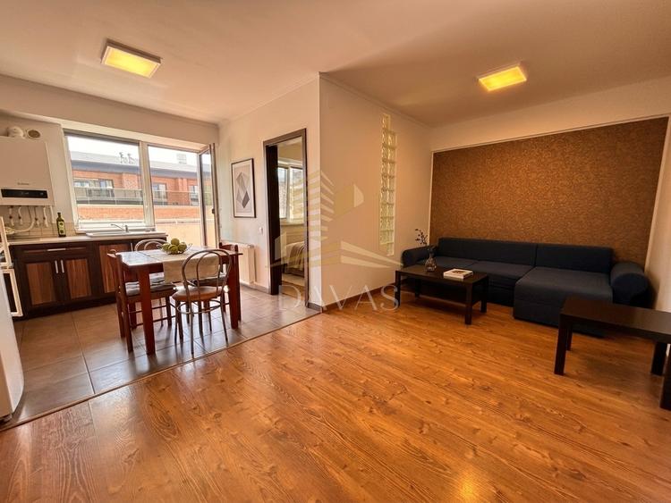 Apartament cu 2 camere semidecomandat în Între Lacuri