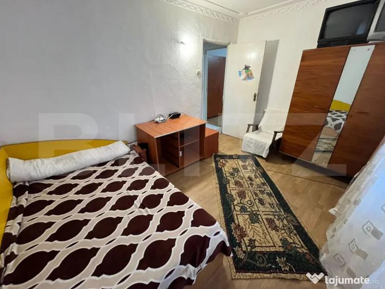 Apartament cu 2 camere semidecomandat, mobilat în Micro 11