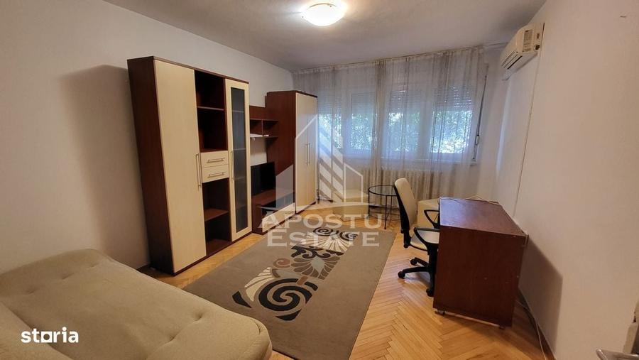 Apartament cu 2 camere decomandat, zona Spitalului Judetean - 1