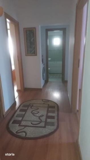Apartament cu 4 camere în Central