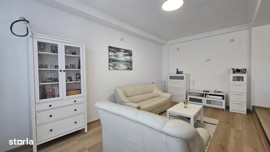 Casă cu 4 camere cu Teren 227 Mp în Central